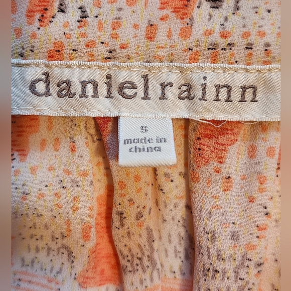 DANIEL RAINN Shortsleeve Flowy Women's Blouse | Top. Size Small. 🧡🩶 - Picture 5 of 7